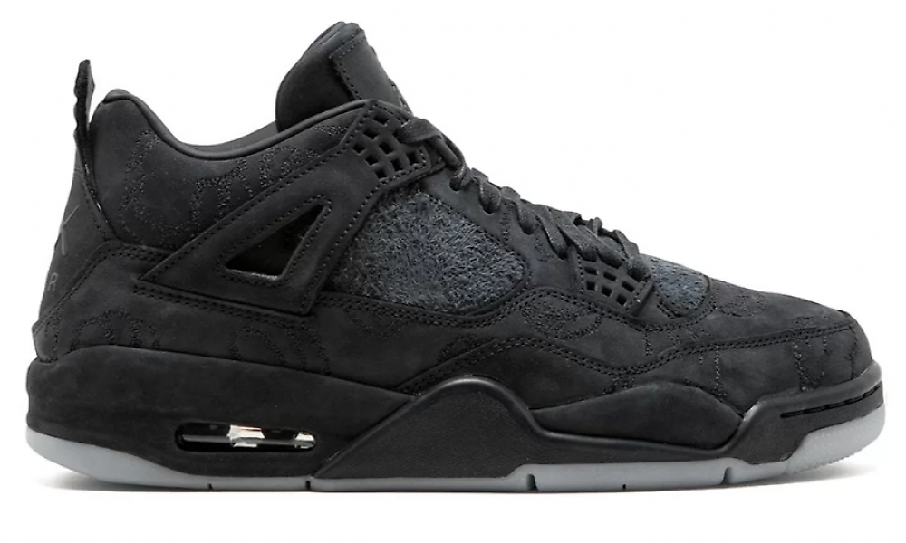 Air jordan sales kaws black